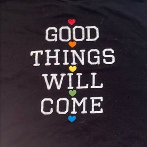 Cute black crop top w/cute designs!